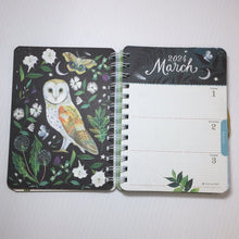 Load image into Gallery viewer, Wild Beauty A Kate Daisy 2024 Planner