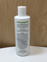 Load image into Gallery viewer, Herbal Glo Dandruff Flake Removal Shampoo