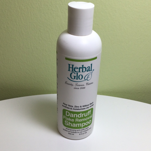 Herbal Glo  Dandruff Flake Removal Shampoo